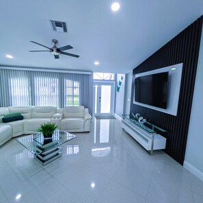 Smart TV