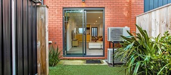 Modern Townhouse 2Bedrooms