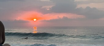 Turtle Bay 2 bedroom Short Walk To Beach