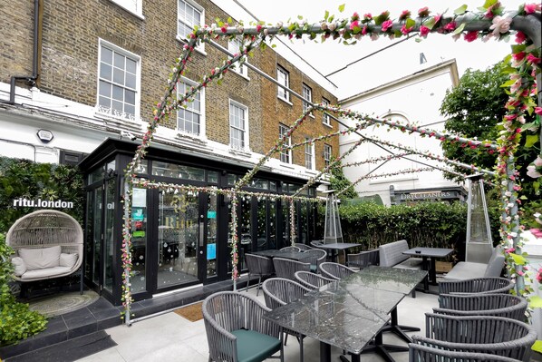 Restauration extérieure