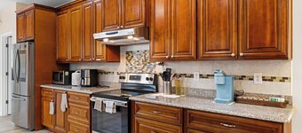 Spacious 3BR and Boat parking@ Central River Golf Club