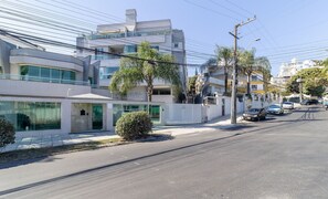 Apartemen Basic | Eksterior