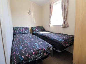 3 bedrooms, individually decorated, individually furnished, free WiFi - Willerby Aurora B14 (Abergele)