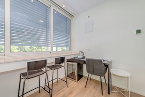 In-room safe, desk, laptop workspace, soundproofing