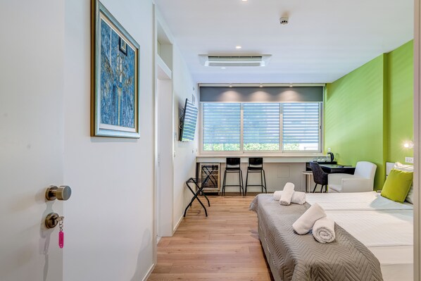 Deluxe Double or Twin Room
