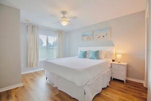 4 bedrooms, iron/ironing board, travel crib, free WiFi