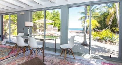 Seaside Dream House 3bed/2bath single family with open water views