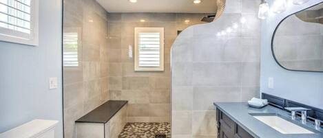 Hair dryer, towels, soap, shampoo