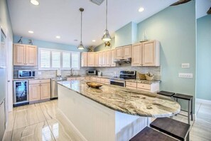 Fridge, microwave, stovetop, dishwasher - Splash Into Me! New 3 BR in Key Colony w/ dockage + private pool (KEY COLONY BEACH)