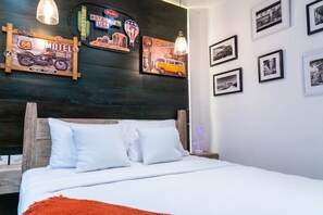 1 habitación, wifi y ropa de cama