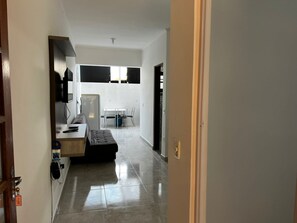 Living area - Apartment in Ubatuba with swimming pool just 200m from Sapê Beach and Maranduba (Praia do Sape Ubatuba)