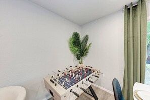 Spielezimmer
