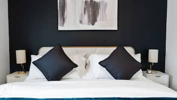 1 soverom, skrivebord, strykejern/-brett og wi-fi