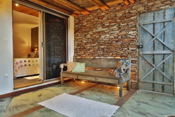 Romantic Chalet | Living area