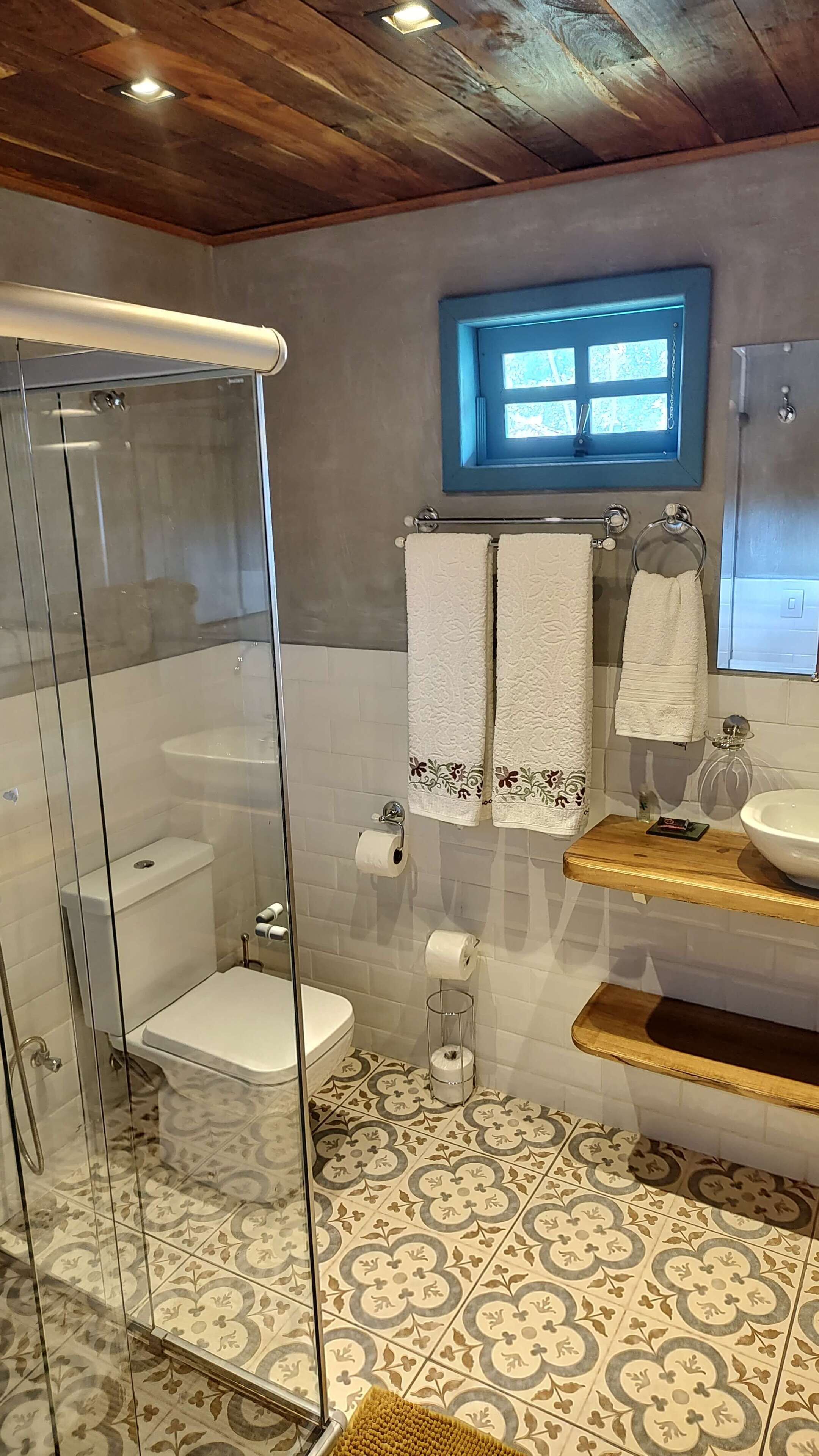 Comfort Suite | Bathroom