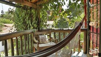 Basic Suite | Free WiFi