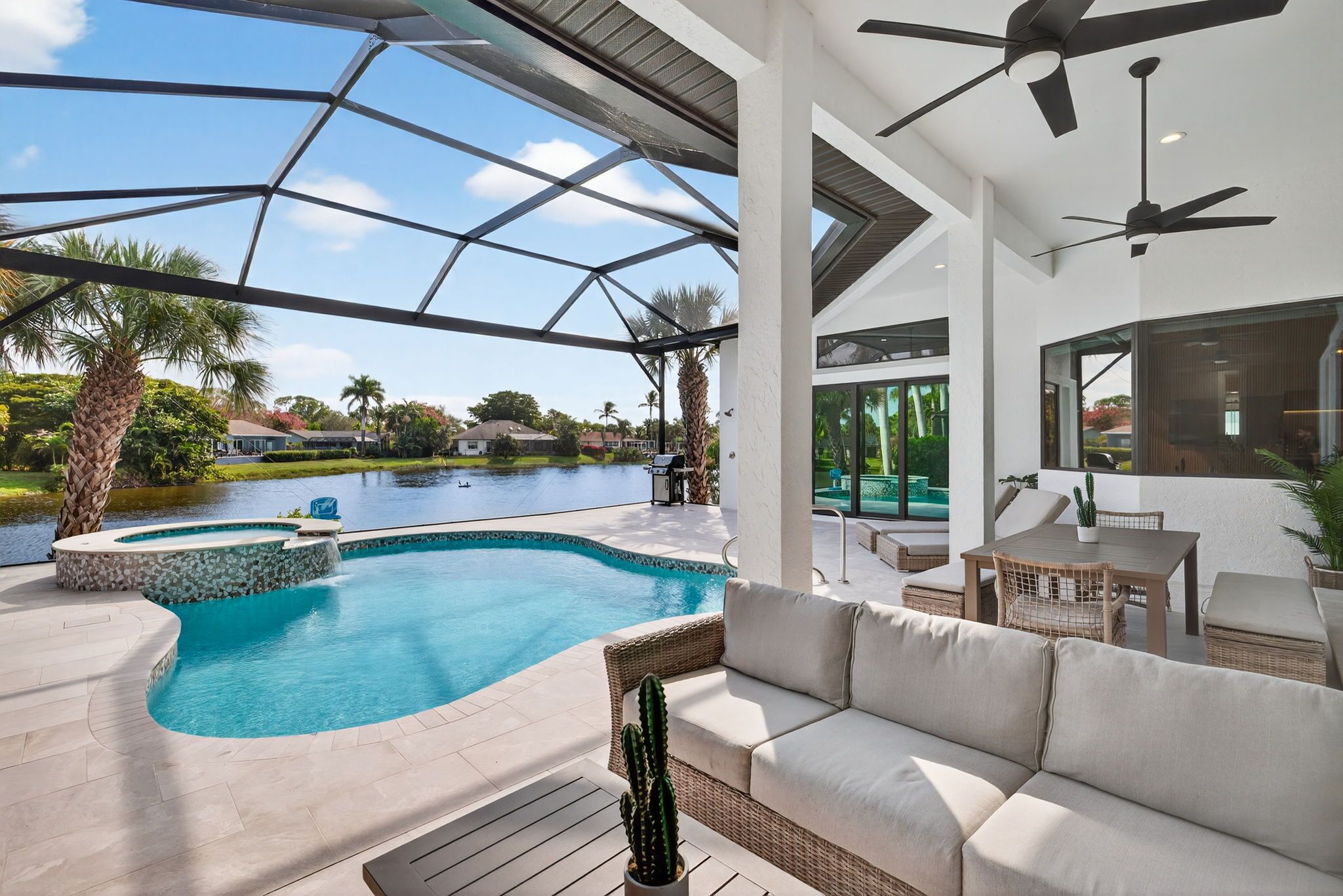 Et oppvarmet basseng