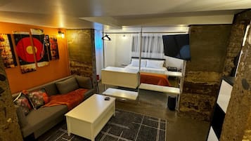 Comfort Studio Suite, Multiple Beds, Non Smoking, Kitchenette | Living area