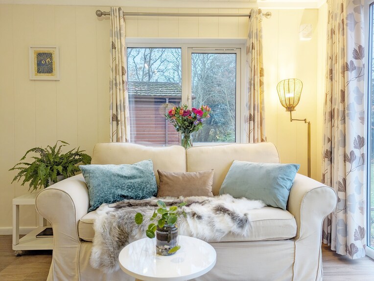 Red Oak - Bosham - A Lodge/cabin That Sleeps 3 Guests In 1 Bedroom - Bosham