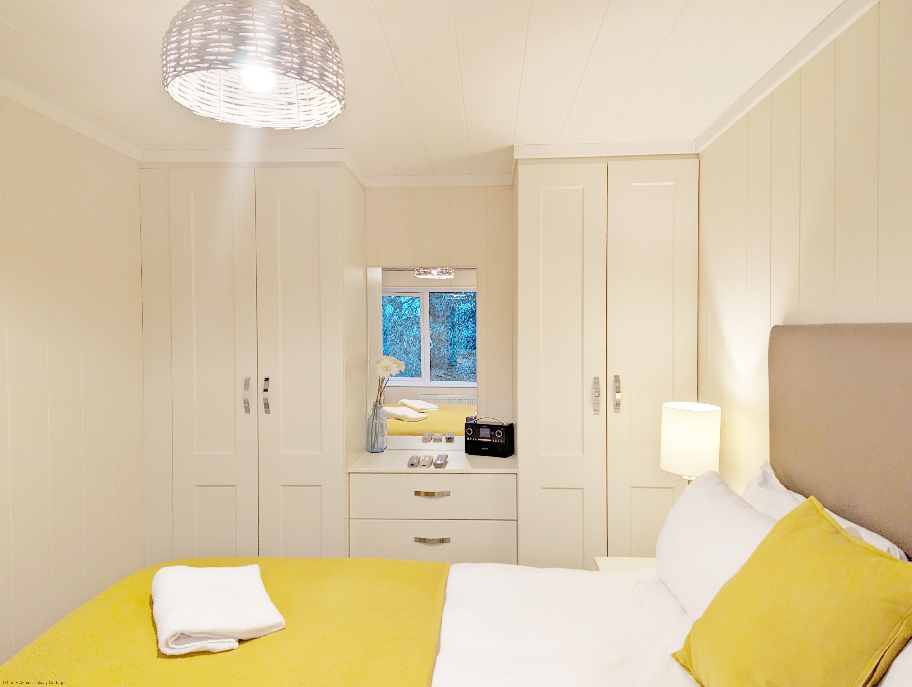 1 camera, Wi-Fi gratuito, lenzuola