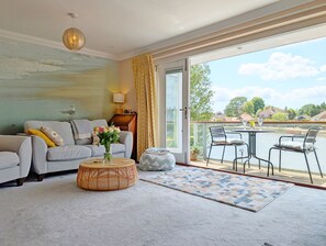 Smart TV, chimenea