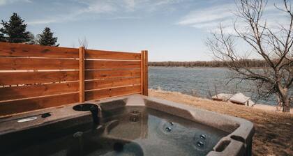 Drifter Cabin|Riverview+ Sauna+ Hot Tub+ Pickleball