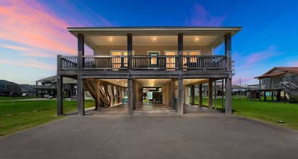 Bliss on the Beach | Sleeps 10