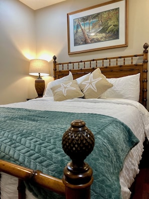 Desk, iron/ironing board, travel cot, free WiFi