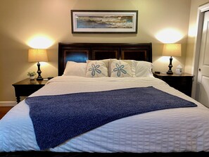 3 bedrooms, desk, iron/ironing board, travel crib