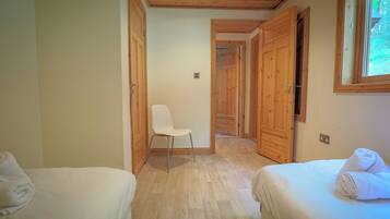 3 bedrooms, individually decorated, individually furnished, free WiFi