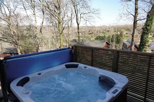 Bañera de hidromasaje exterior