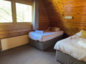 3 bedrooms, individually decorated, individually furnished, free WiFi