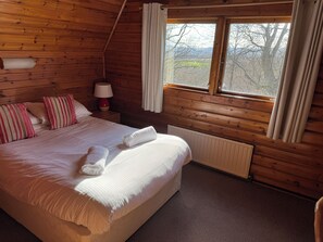 3 bedrooms, individually decorated, individually furnished, free WiFi