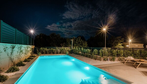 Beheizter Pool