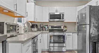 Peaceful Anchorage Stay