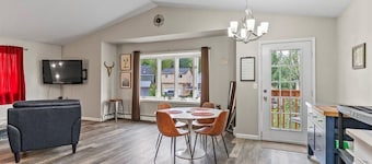 Peaceful Anchorage Stay