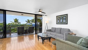 Condo, 1 Queen Bed with Sofa bed (Kona Alii 206) | Living area - Kona Alii 206 (Kailua-Kona)