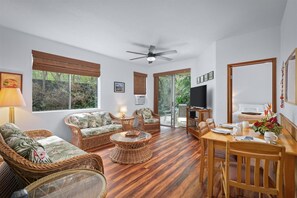 Living area - Makolea#11 (Kailua-Kona)