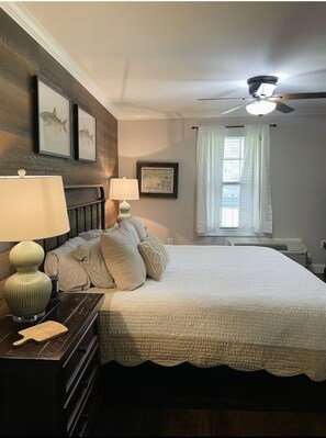 1 bedroom, in-room safe, iron/ironing board, free WiFi