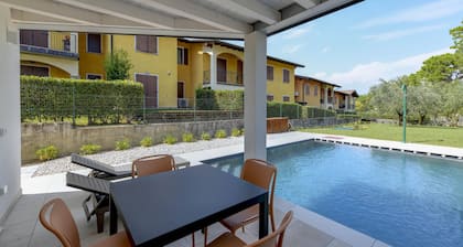 Gardaliva 7 by the lake in Manerba