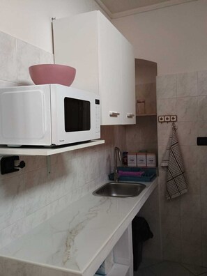 Interior - L'Apartment All'Angolo è un'accogliente casa vacanza sulla costiera pugliese. (Molfetta)