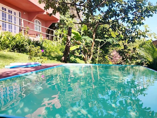 House with terrace, pool & sea view