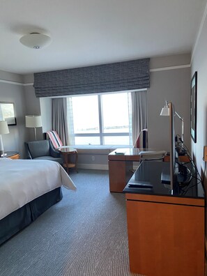1 bedroom, iron/ironing board, WiFi, bed sheets -  Luxury Private Residence at Four Seasons Hotel Miami (Miami)