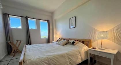 Apt Frente al mar - AC - cama king - wifi rapido