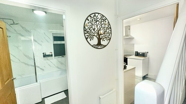 Interior - Sirius A* Inn Crook - 3 Bedroom House with a Rustic Modern Touch (Durham)