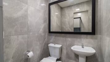 Apartamento básico | Baño