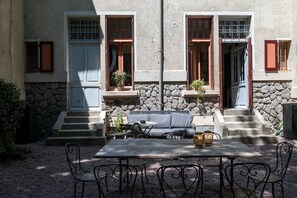Outdoor dining - Villa Marie - 5 rooms - 10 people (Vittel)