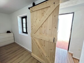 Interior - Cottage overlooking the Teide and the Atlantic Ocean (SAN JUAN DE LA RAMBLA)