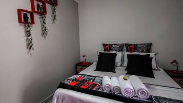 1 bedroom, free WiFi, bed sheets