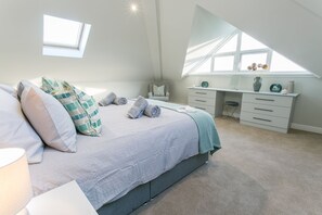 4 Schlafzimmer, Bügeleisen/Bügelbrett, Reisekinderbett, kostenloses WLAN